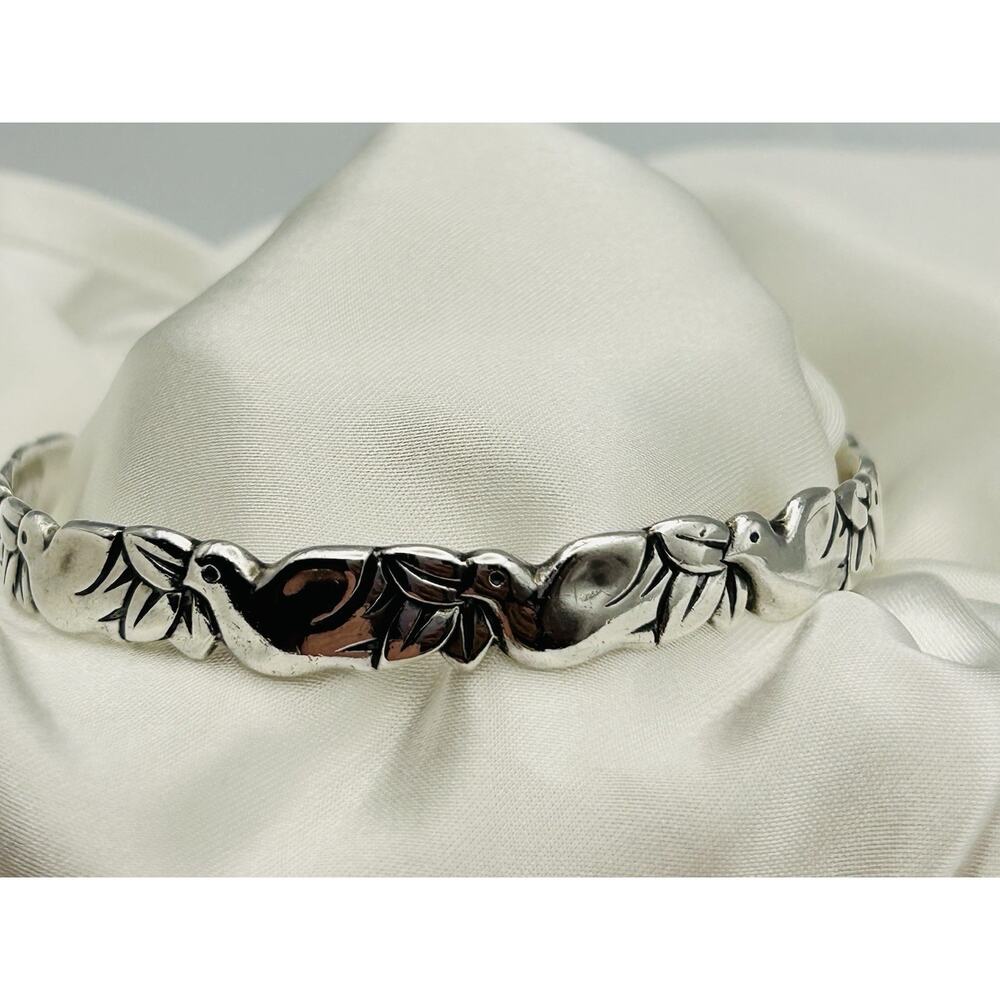 HTF James Avery Retired Sterling Silver Dove/Bird In Flight Eternity Bracelet 7" - Picture 7 of 12